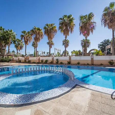 3 Bedroom Gorgeous In *