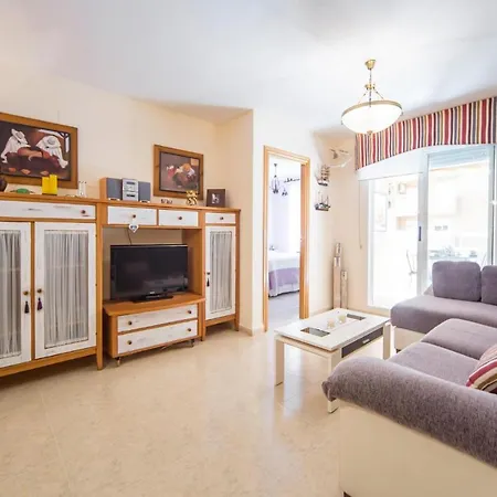 3 Bedroom Gorgeous In Oropesa del Mar