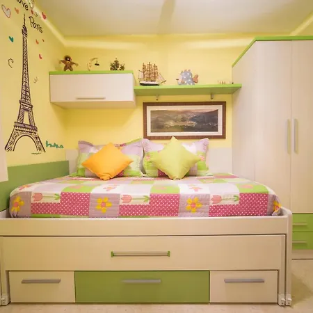 3 Bedroom Gorgeous In *